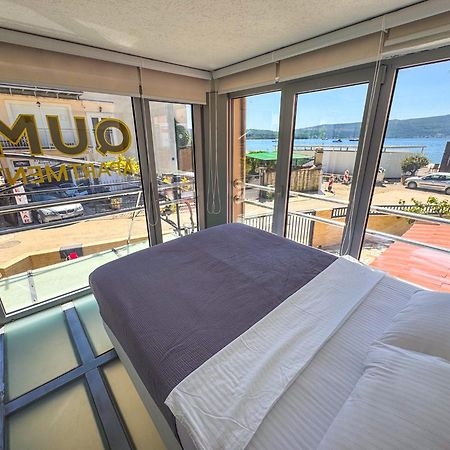 Qumi Apartments Tivat Exteriér fotografie