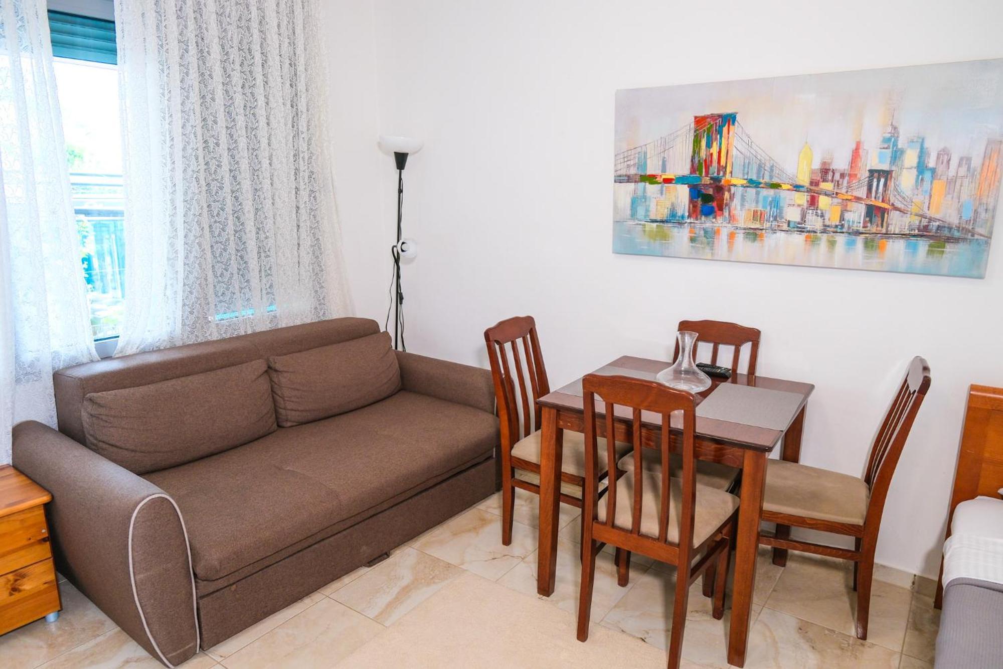 Qumi Apartments Tivat Exteriér fotografie