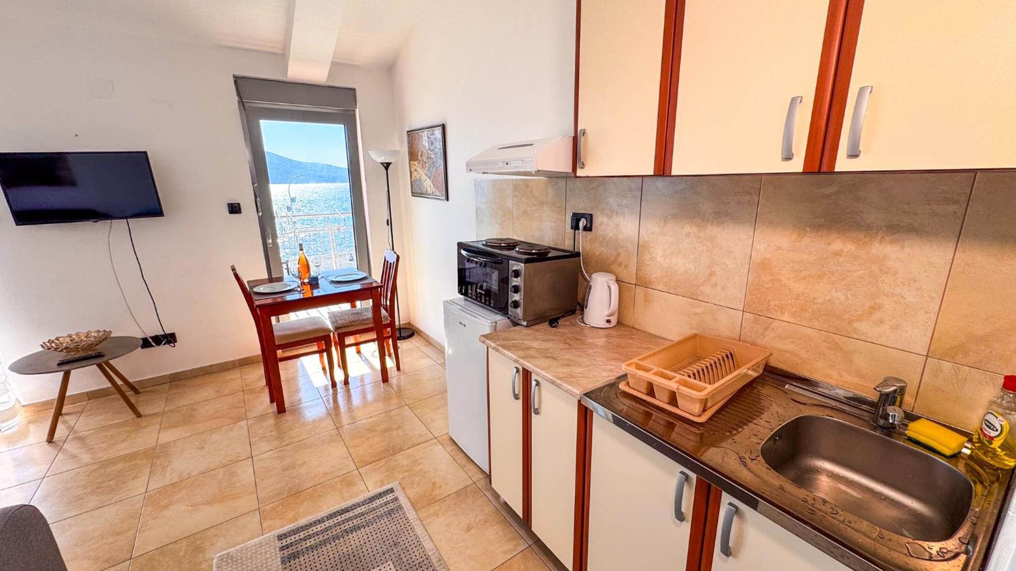 Qumi Apartments Tivat Exteriér fotografie